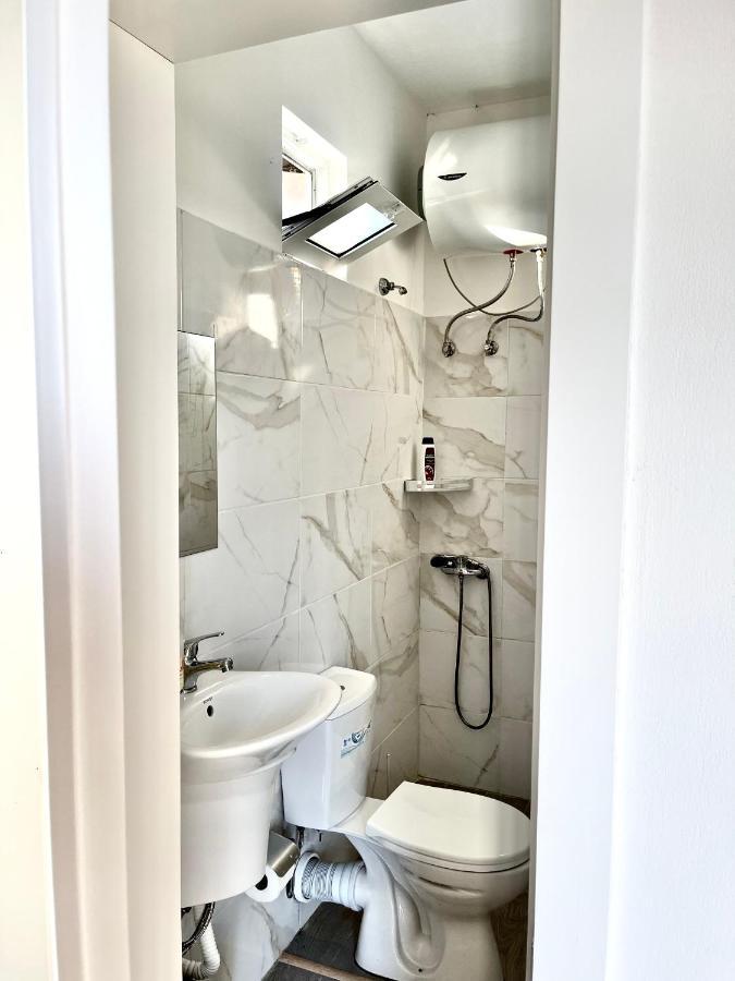 Natyra E Ishullit - Hotel, Ristorant, Camping - Lezhe, Shengjin, Ishull Shengjin Lezhe, Shengjin, Lezhe Ishull-Shëngjini Kültér fotó